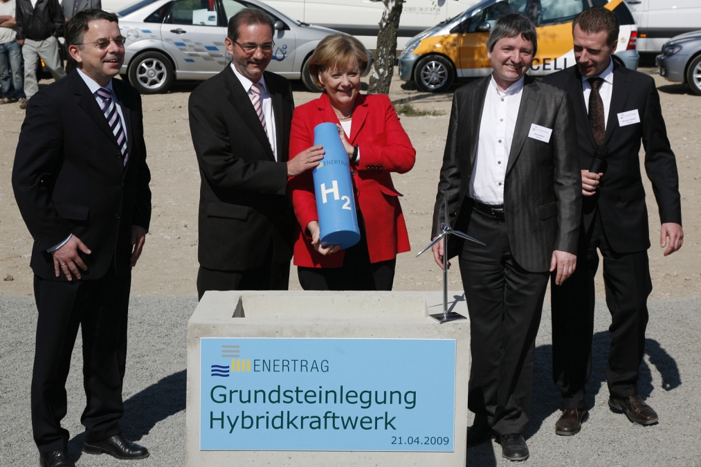 ENERTRAG_-Centrale-Hybride_-inauguration.jpg
