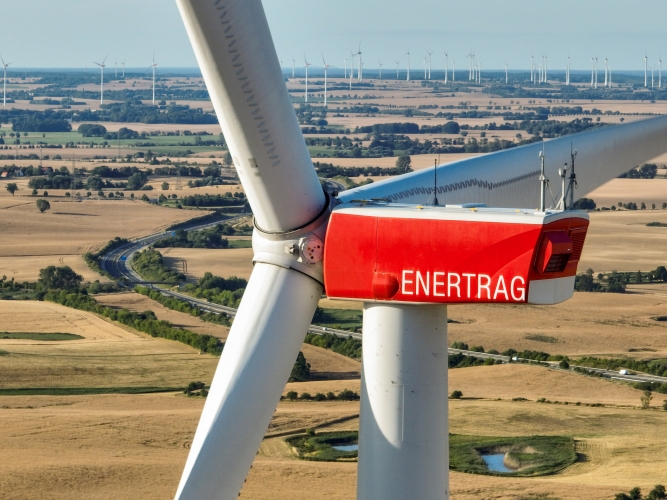 Windfeld_Mattheshöhe_01.jpg